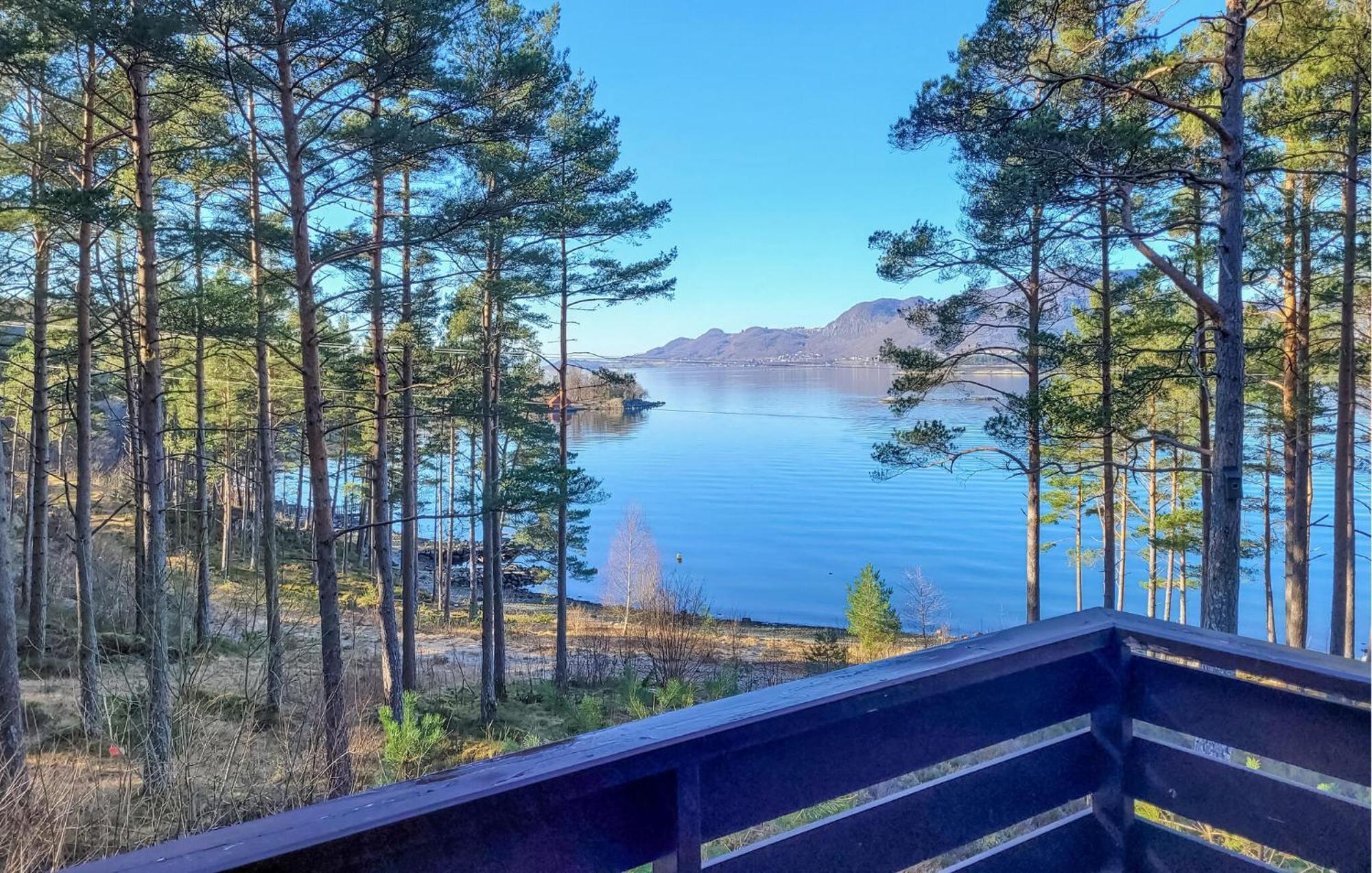 Gorgeous Home In Jorpeland With House Sea View Екстериор снимка